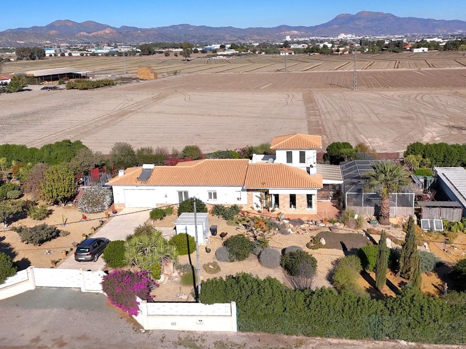 Villa i Puerto Lumbreras, Murcia - bilde 1